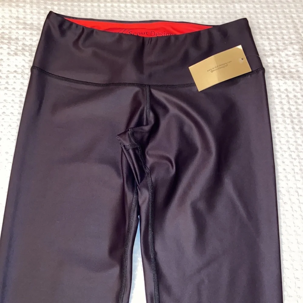 NEW! $78 SCOUT DESIGNS XS SMALL Black Leggings Red Stripes - Picture 4 of 16